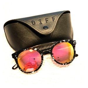 DIFF Polarized Sunglasses 😎